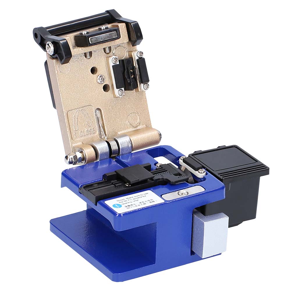 FIBER OPTIC CLEAVER WITH WASTE CATCHER